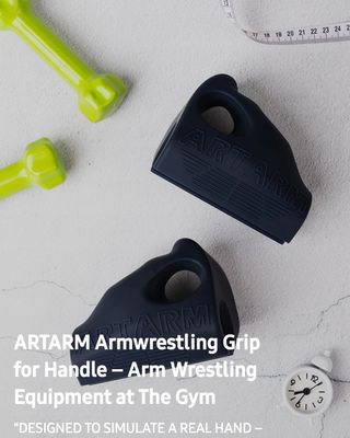 ArtARM GRIP ARMWRESTLING 실제 손 훈련 도구 — 1점을 준 리뷰어가 2021년 12월 올린 사용 사진