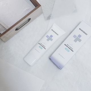 바노바기 코스메틱 바노바기 밀크씨슬 리페어 시카 선스크린 플러스 50ml — 5점을 준 리뷰어가 2024년 4월 올린 사용 사진