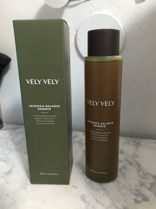 VELY VELY Artemisia Balance Essence — 4.5점을 준 리뷰어가 2021년 4월 올린 사용 사진