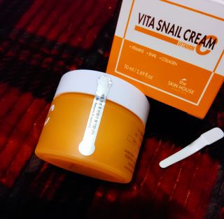 [THE SKIN HOUSE] Vita Snail Cream — 5점을 준 리뷰어가 2022년 4월 올린 사용 사진