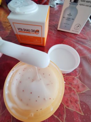 Vita Snail Cream + Hyaluronic 6000 ampoule — 4.5점을 준 리뷰어가 2021년 8월 올린 사용 사진
