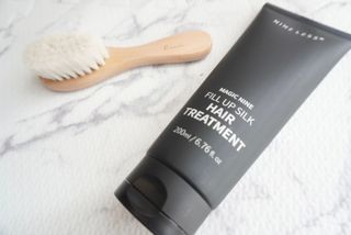 나인레스 매지나인 필 업 실크 트리트먼트 200ml 6.76 fl. 온스 유형에 남겨 — 5점을 준 리뷰어가 2022년 4월 올린 사용 사진