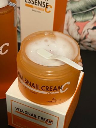 Vita Snail Trio Set [First Essence, Cream, Gel Cleanser] — 5점을 준 리뷰어가 2021년 8월 올린 사용 사진